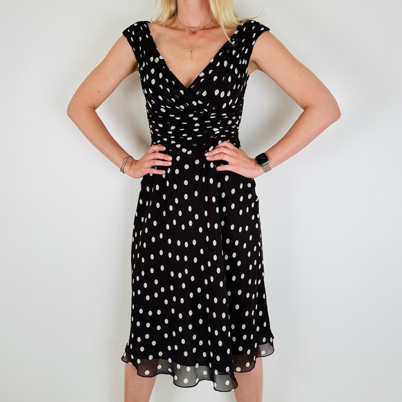 Adrianna Papell brown polka dot ruched v-neck fit and flare midi dress - Picture 5 of 13